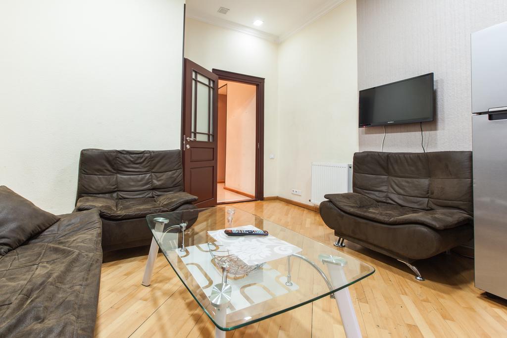 Sweet Home Apartment Tbilisi Quarto foto